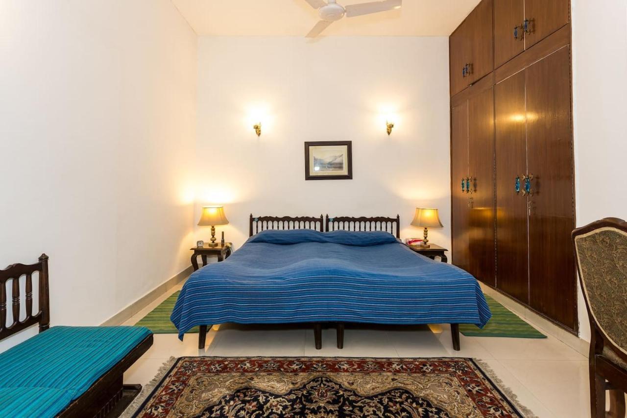 Eleven Bed & Breakfast New Delhi Exterior photo
